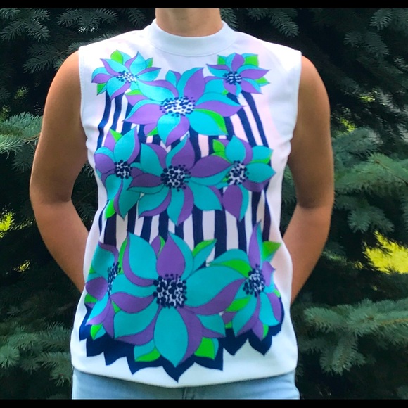 Vintage Tops - Vtg 1970s Floral print sleeveless mock neck S